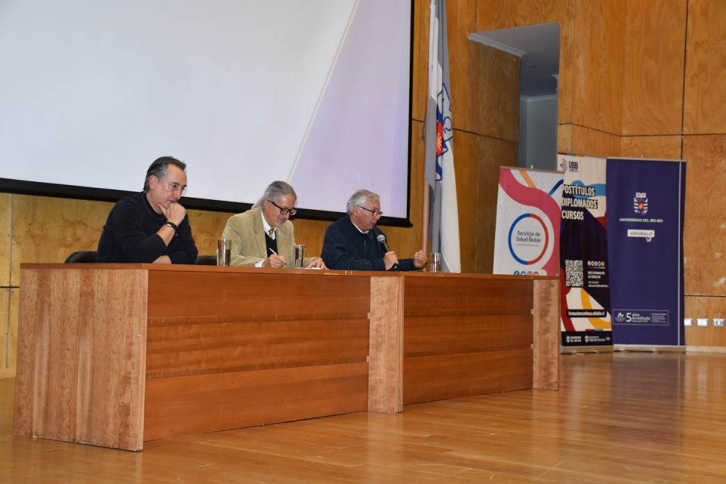 Seminario convocado por la UBB y el SSÑ abordó los desafíos de los hospitales públicos en Chile