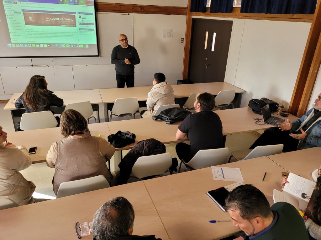 FARCODI co-organiza encuentro multisectorial con vecinos del Valle Nonguén