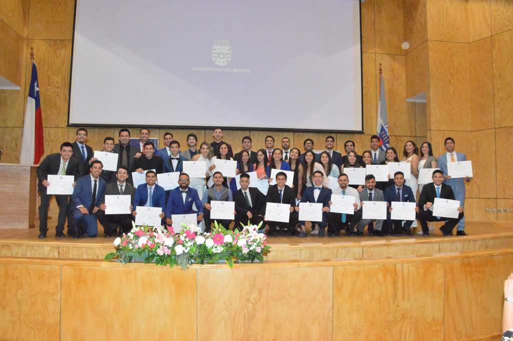 Pedagogía en Educación Física vivenció emotiva ceremonia de titulación