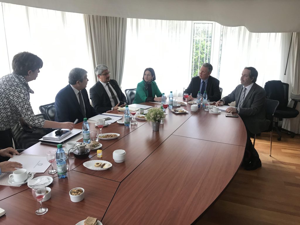 Cruch Regional anunció creación de fondo para proyectos de investigación interuniversitarios