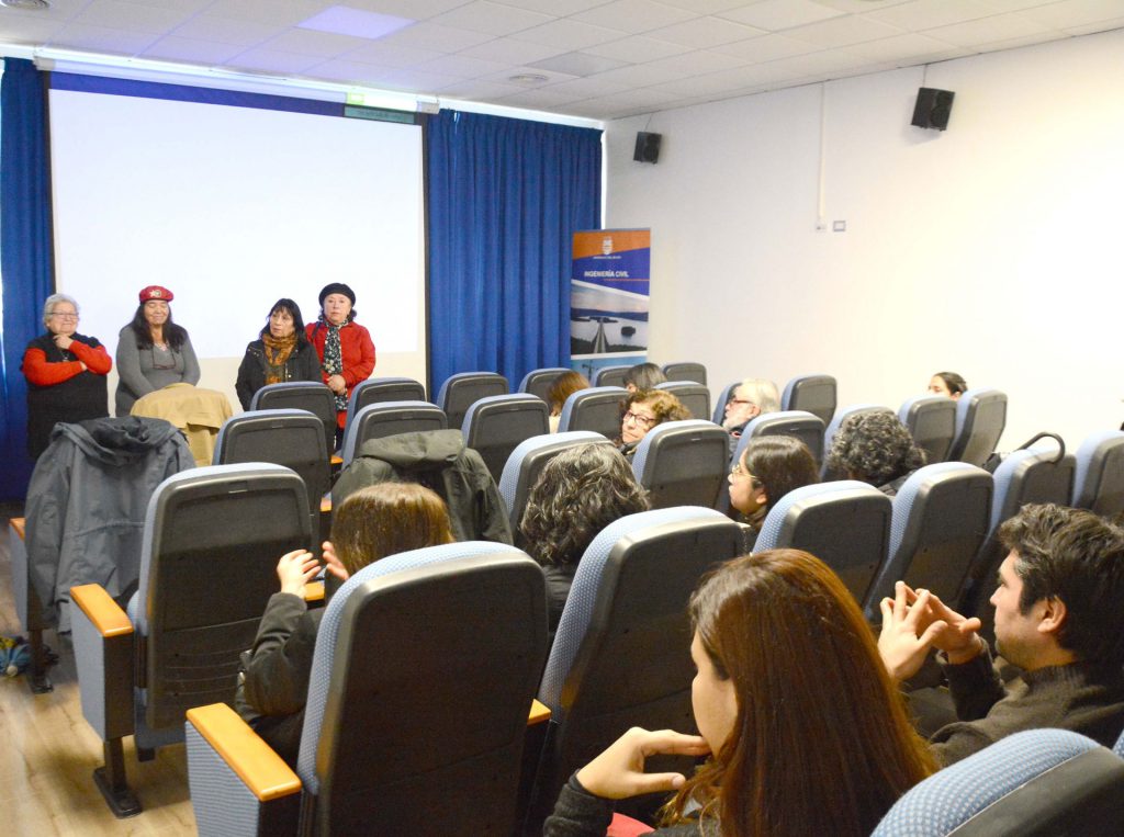 Presentan en la UBB documental “La memoria viva”