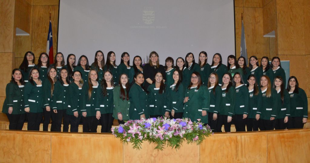 Pedagogía en Educación Parvularia realizó tradicional ceremonia de titulación