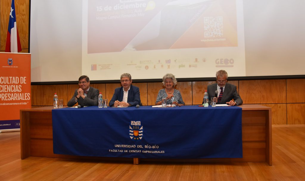 Seminario abordó la gobernanza y el financiamiento de la educación superior