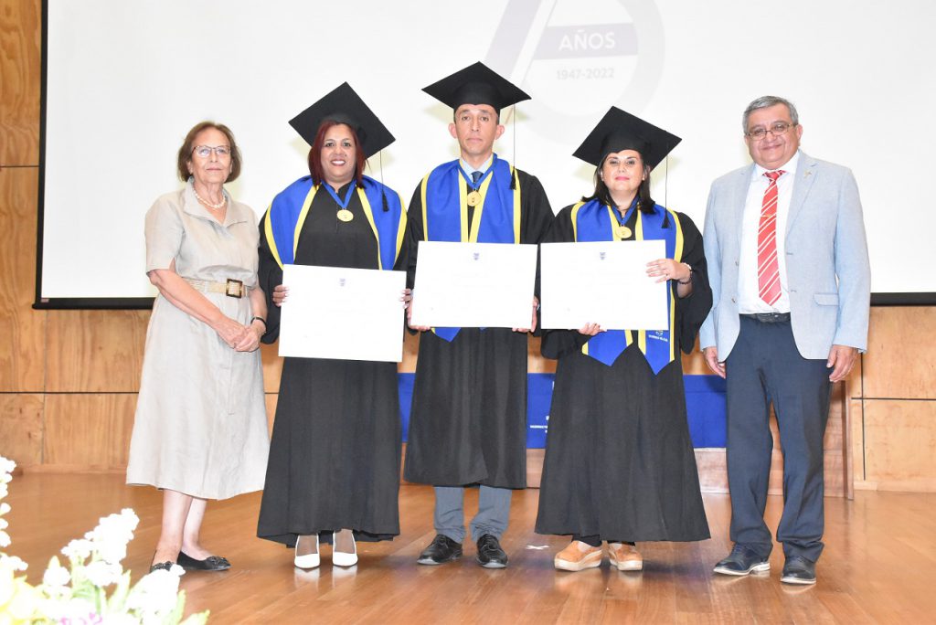 UBB gradúa a 60 nuevos doctores/as y magíster de programas impartidos en la sede Chillán