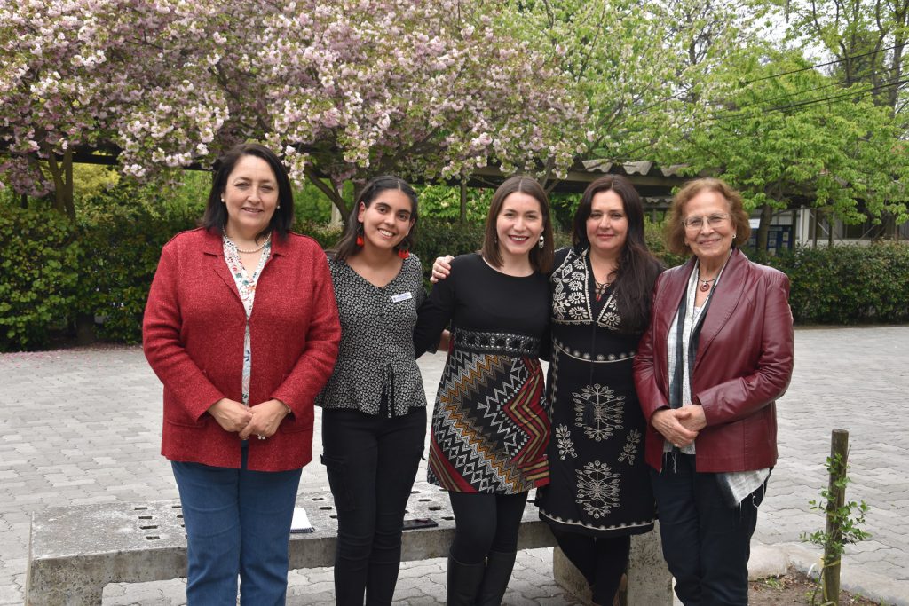 Conversatorio sobre interculturalidad reunió a destacadas profesionales UBB