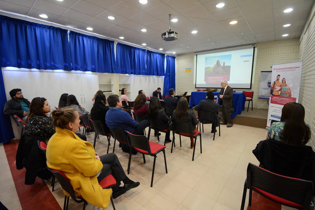 Con éxito se realizó Seminario Internacional de Estudios Generales en la UBB