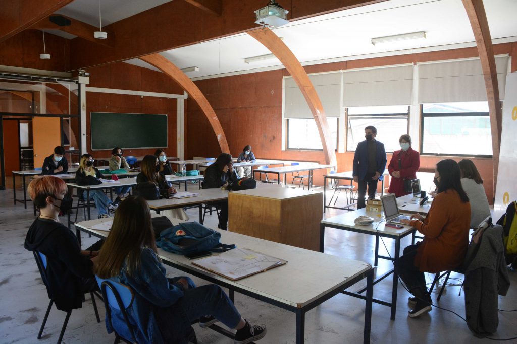 Escuela Diseño Industrial apuesta por las ventajas de las clases semipresenciales