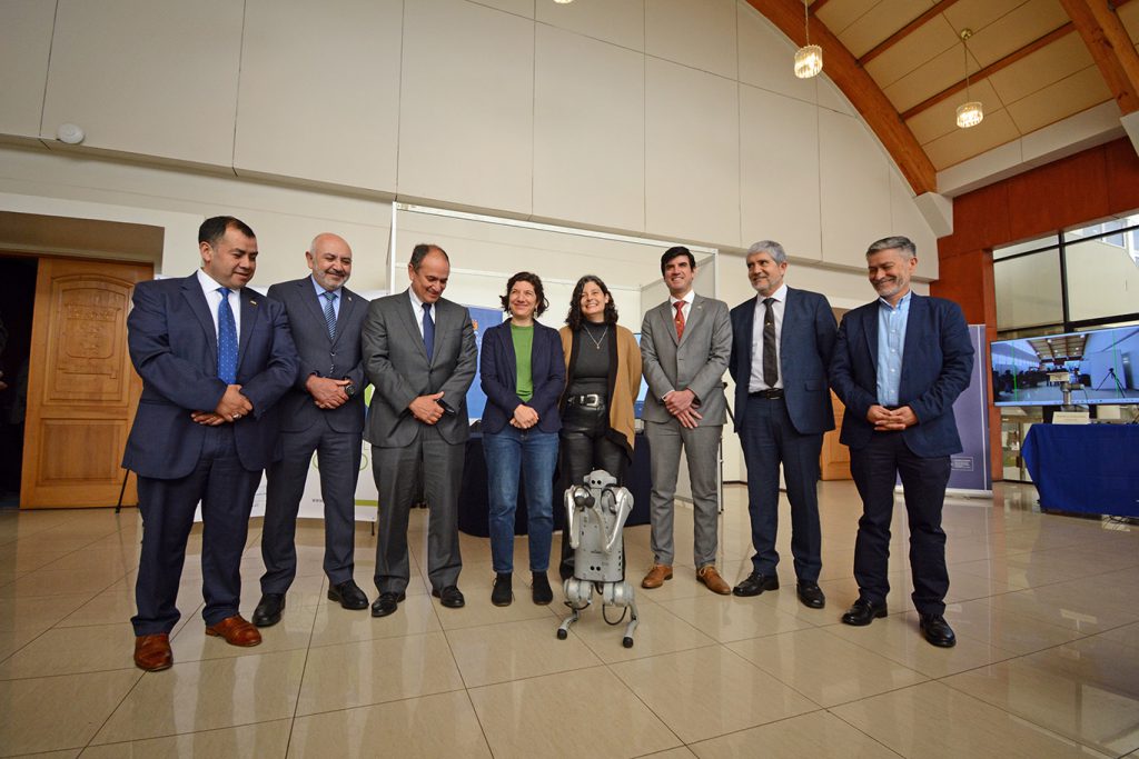 Cruch Biobío-Ñuble y Gore Biobío abren postulaciones al primer Doctorado en Inteligencia Artificial en Latinoamérica