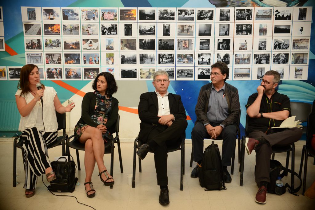 Farcodi organizó conversatorio sobre el rol de la universidad en la crisis social
