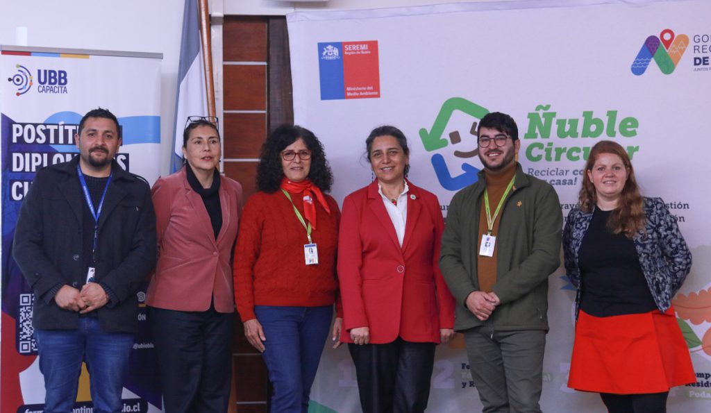 Dirección de Formación Continua y académicos UBB lideran formación de monitores de la Seremi de Medio Ambiente de Ñuble