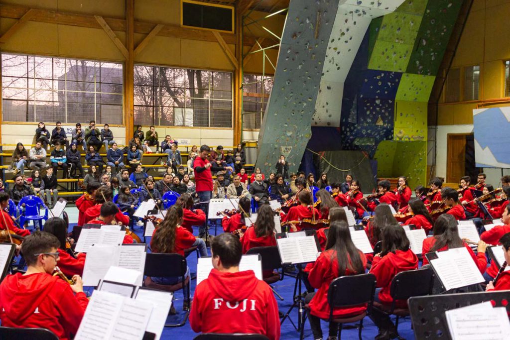 Se realizó significativo Concierto de la Orquesta Sinfónica Juvenil de Ñuble en la UBB