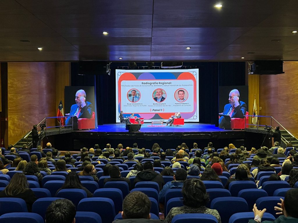 Mayor descentralización y transparencia articularon el debate en el Encuentro Regional de Ñuble
