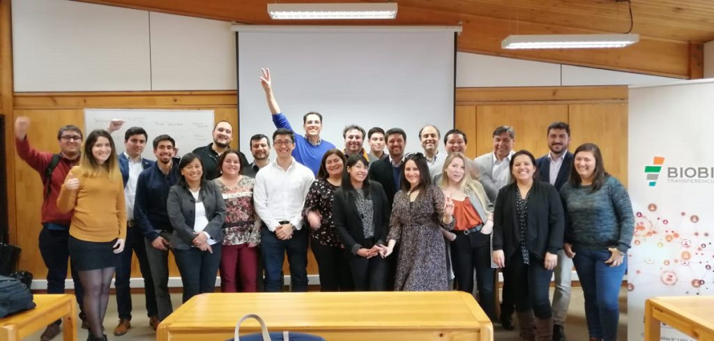 Profesionales vinculados a transferencia se capacitan en soluciones para la industria