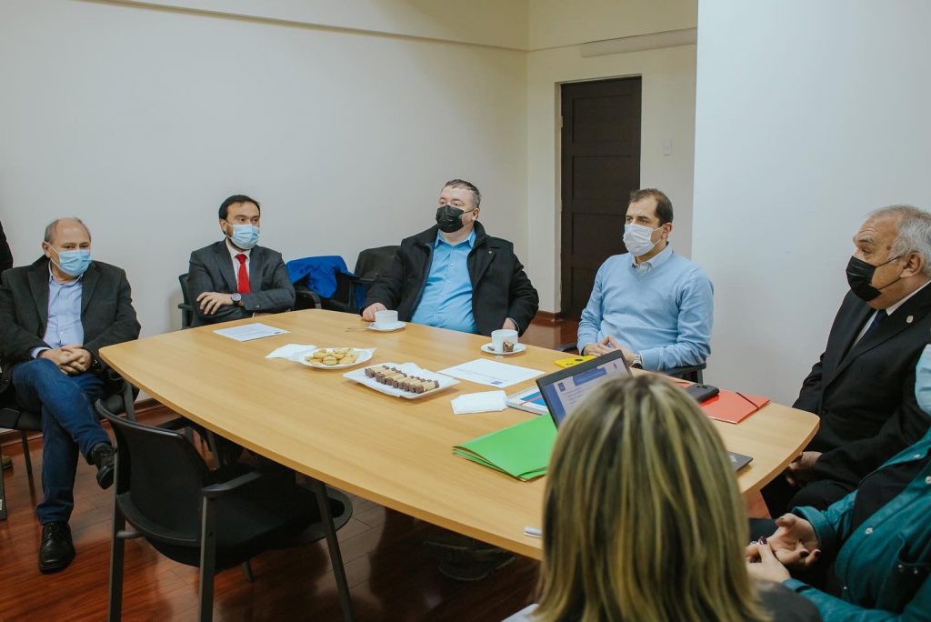 UBB presentó avances del Polo de Salud ante la comisión evaluadora del GORE de Ñuble