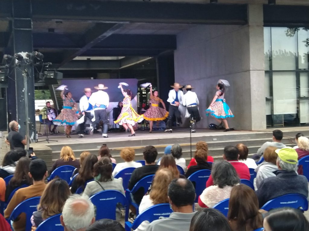 Comunidad disfrutó de gala folclórica en el campus Concepción