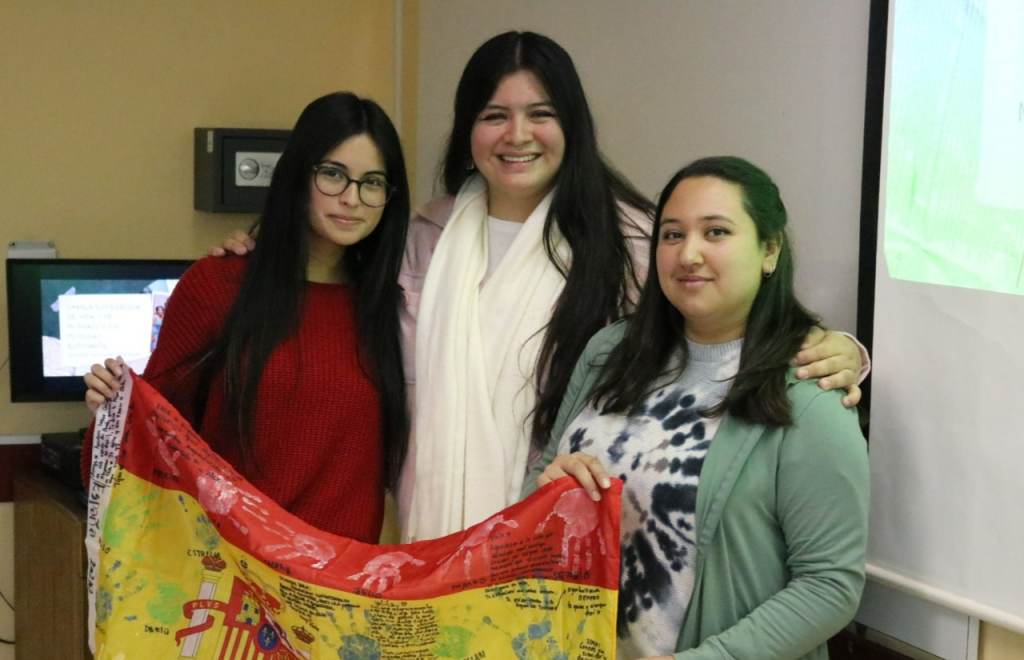 Estudiantes UBB impartieron charlas sobre sus experiencias con la movilidad estudiantil en el extranjero