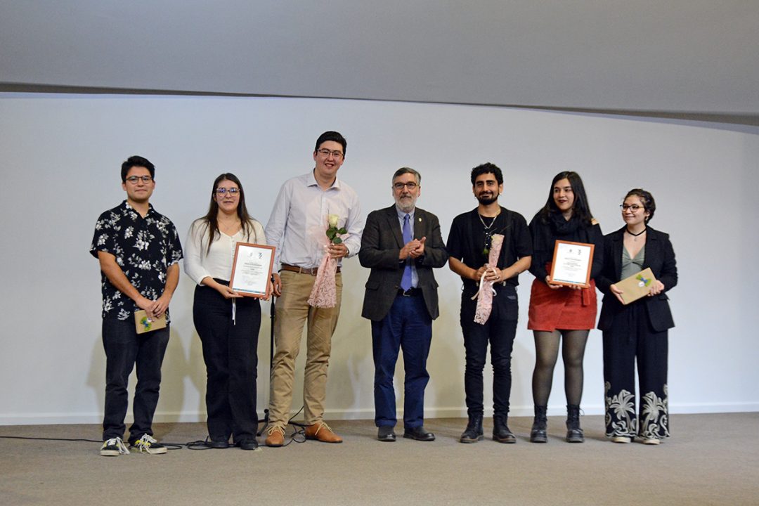 DDE reconoció a estudiantes destacados y destacadas de la sede Concepción