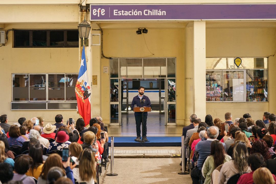 Presidente de la República inaugura tren rápido a Chillán y promete visita a Ñuble y a la Universidad del Bío-Bío