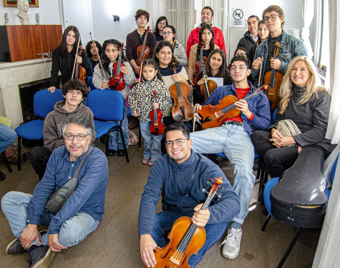 Carola Fredes ofreció clases magistrales de viola en el Conservatorio UBB