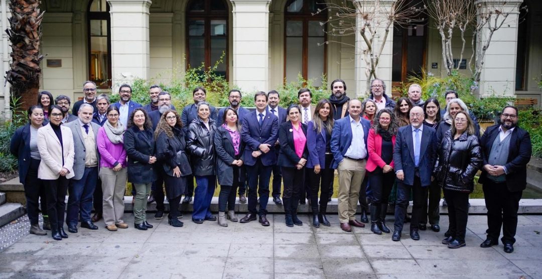 Vicerrectora VRIP participó en reunión plenaria de la Comisión Asesora de Investigación del CRUCH