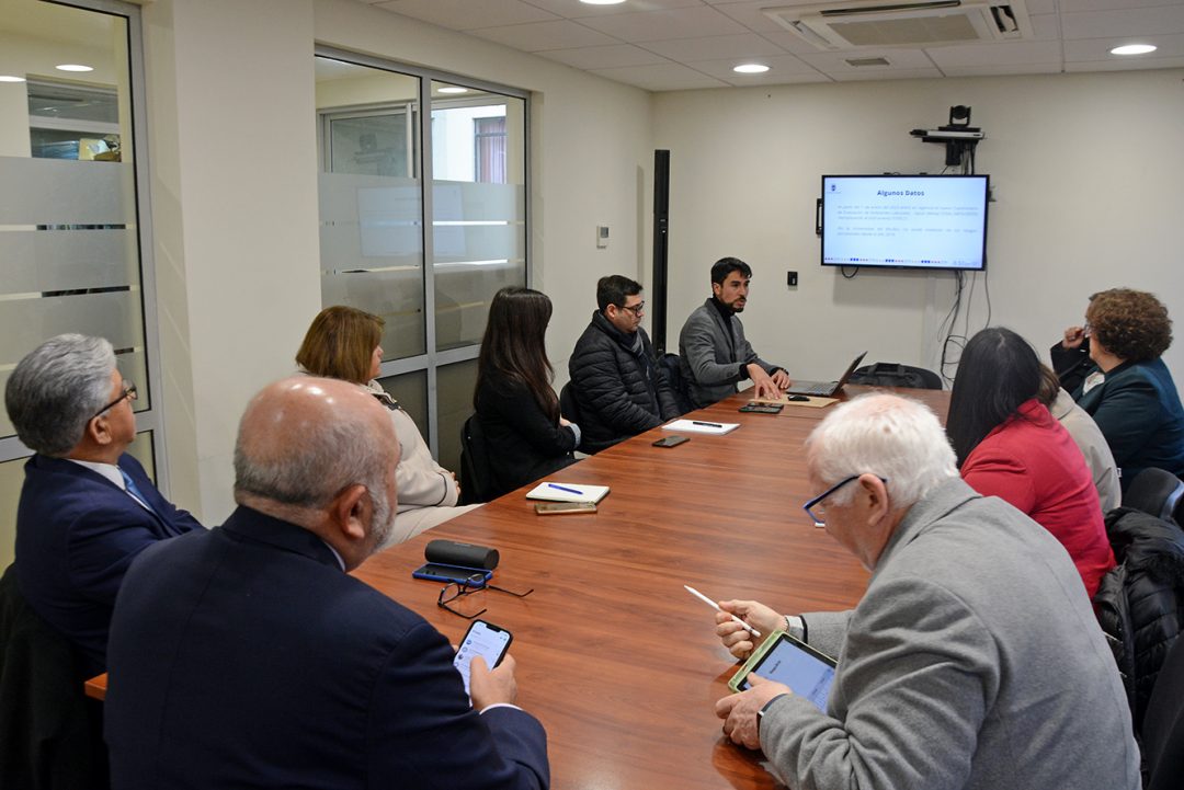 UBB impulsa medidas para fortalecer ambiente laboral y salud mental de funcionarias y funcionarios