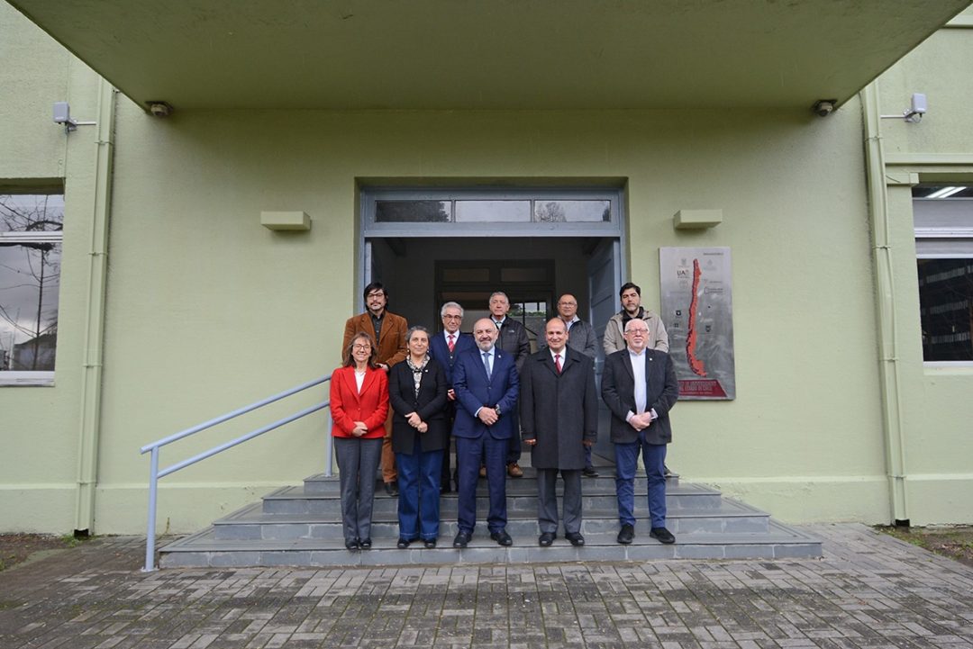 Rector y gobernador del Biobío abordaron avances de proyectos emblemáticos y aporte de la UBB a la Región