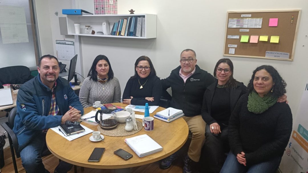 PACE UBB y Servicio Nacional de Migraciones agendan acciones conjuntas