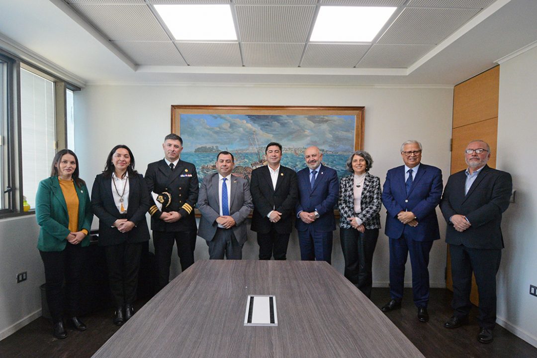 CRUCH Regional y Municipalidad de Talcahuano acuerdan trabajo conjunto en educación