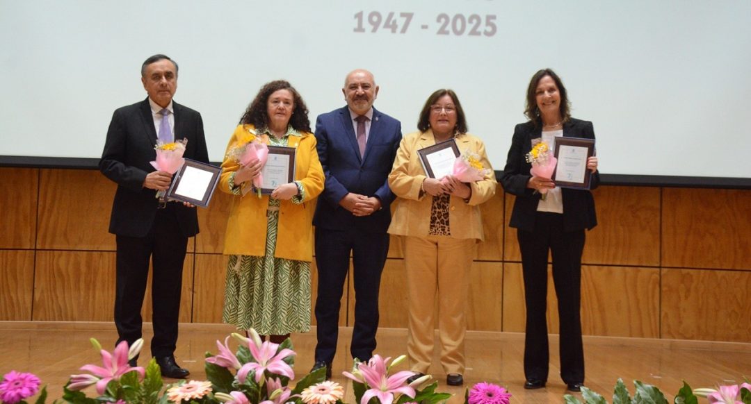 UBB reconoce a integrantes de la comunidad universitaria de Ñuble por años de servicio