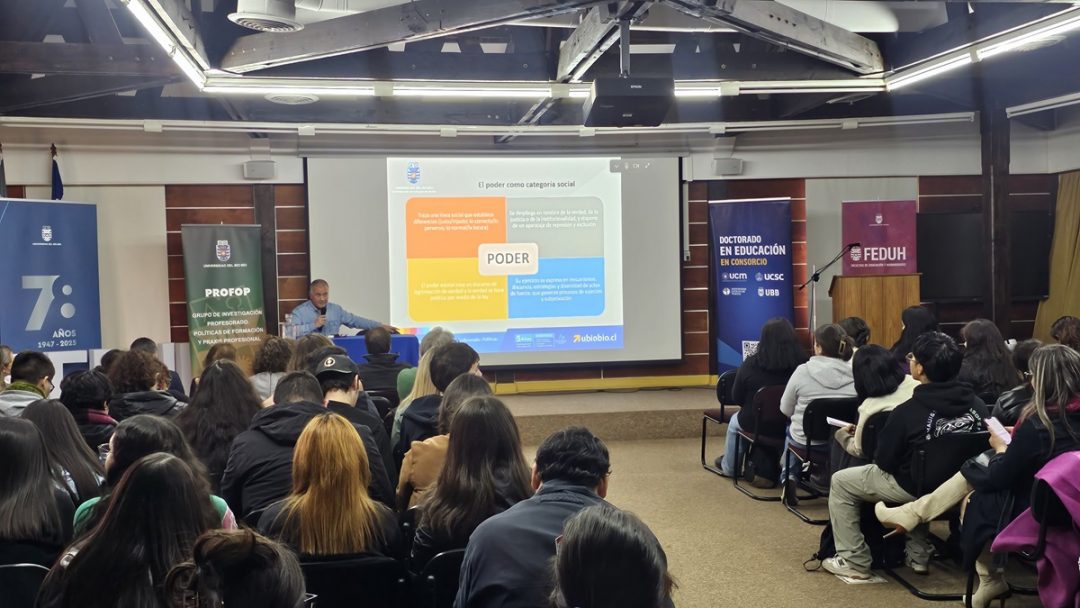 Seminario internacional abordó nuevas formas de poder en la formación docente en Chile y México