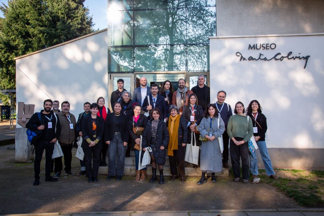 Museo Marta Colvin recibió a gestores culturales en la Ruta Creativa que abrió el Foro Sostenible 2025