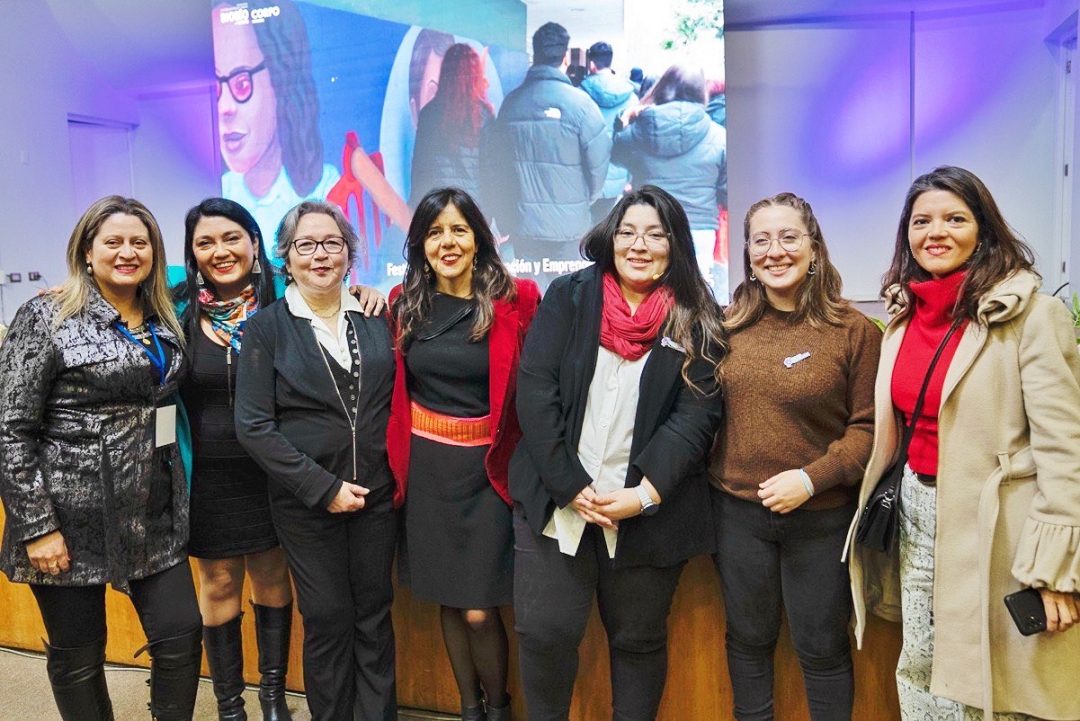 InnovaMujer STEM UBB impulsa liderazgo femenino en ciencia, tecnología, ingeniería y matemáticas con exitoso cierre en la Región del Biobío