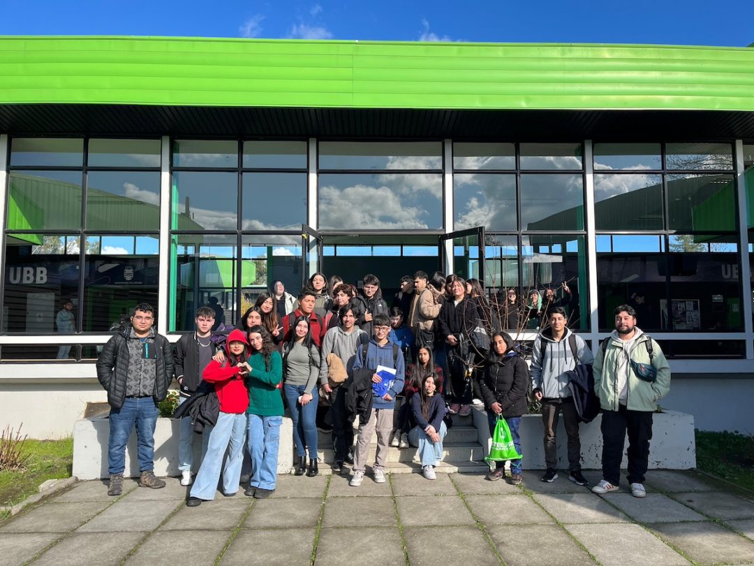 Programa Tutores impulsa acompañamiento para estudiantes de primer año en segunda Jornada de Inducción