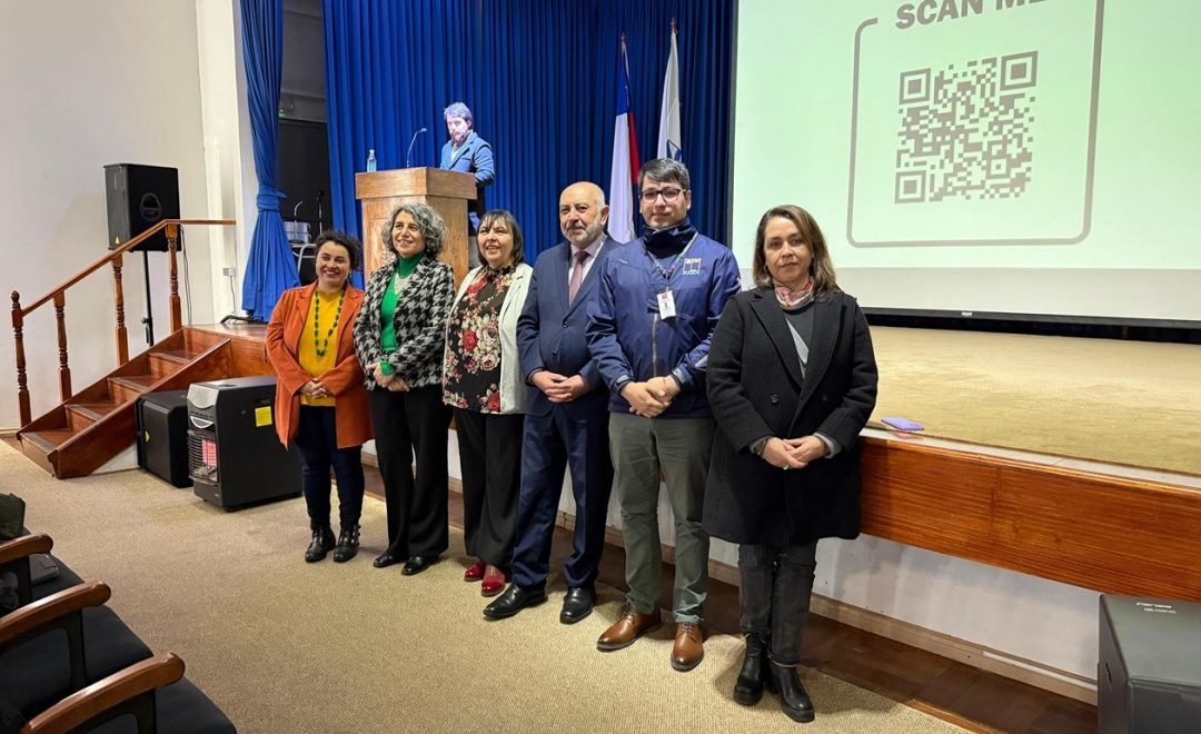 Amplia participación estudiantil en jornada DDE sobre prevención del suicidio 2025