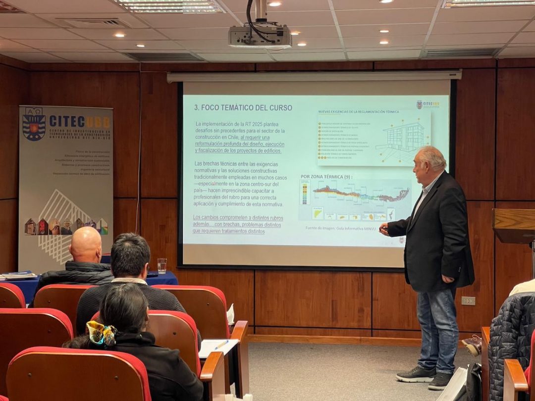 UBB dicta curso que permitirá a profesionales de la construcción aplicar la nueva reglamentación térmica en Chile