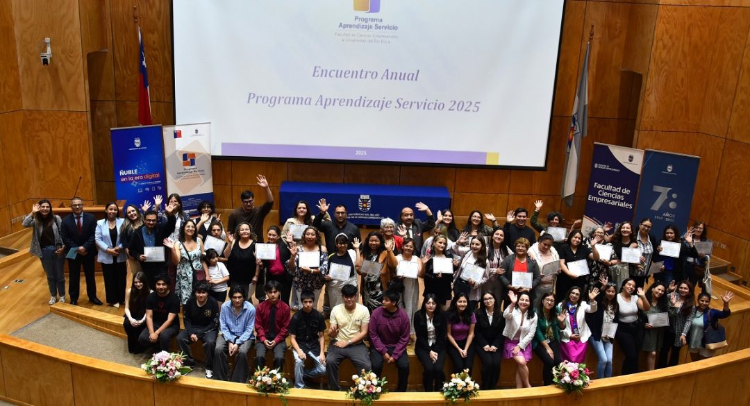 Programa Aprendizaje Servicio UBB realizó exitoso Encuentro Anual 2025 junto a estudiantes y beneficiarias/os de Ñuble y Biobío