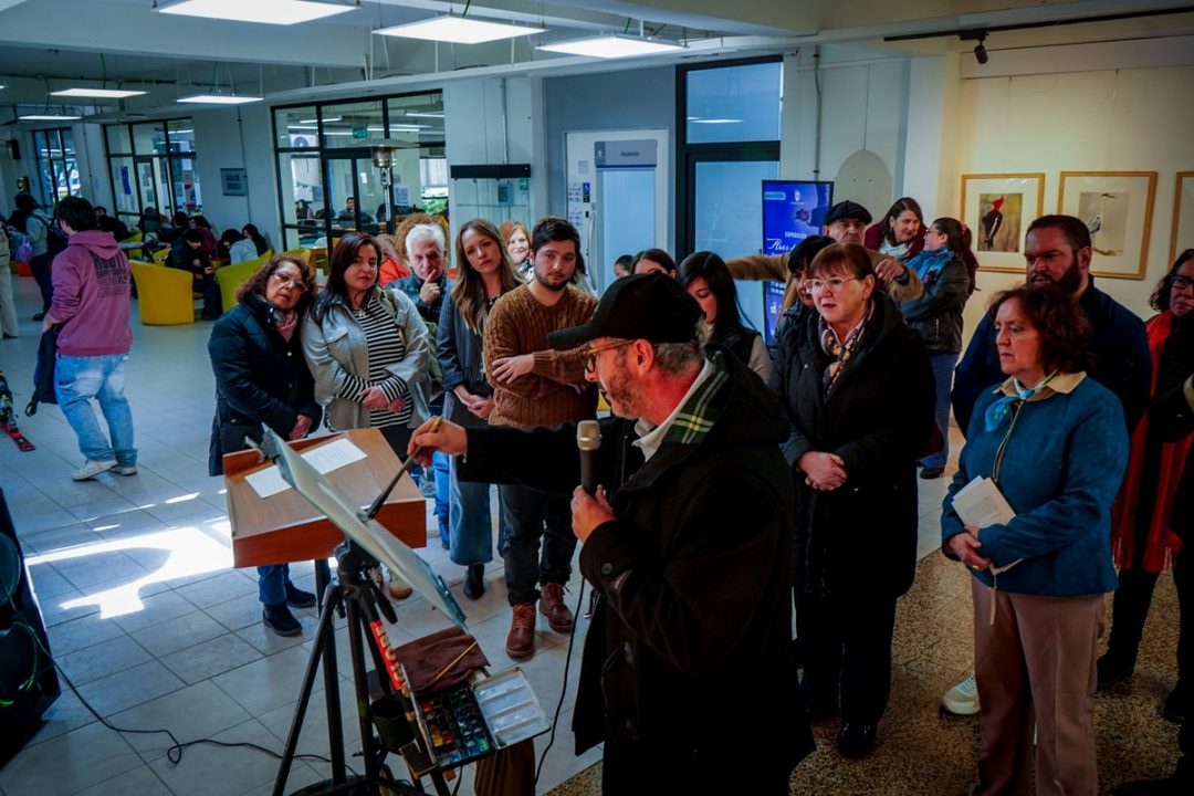 Christian Zamora exhibe sus obras en Galería FEDUH del Campus La Castilla UBB