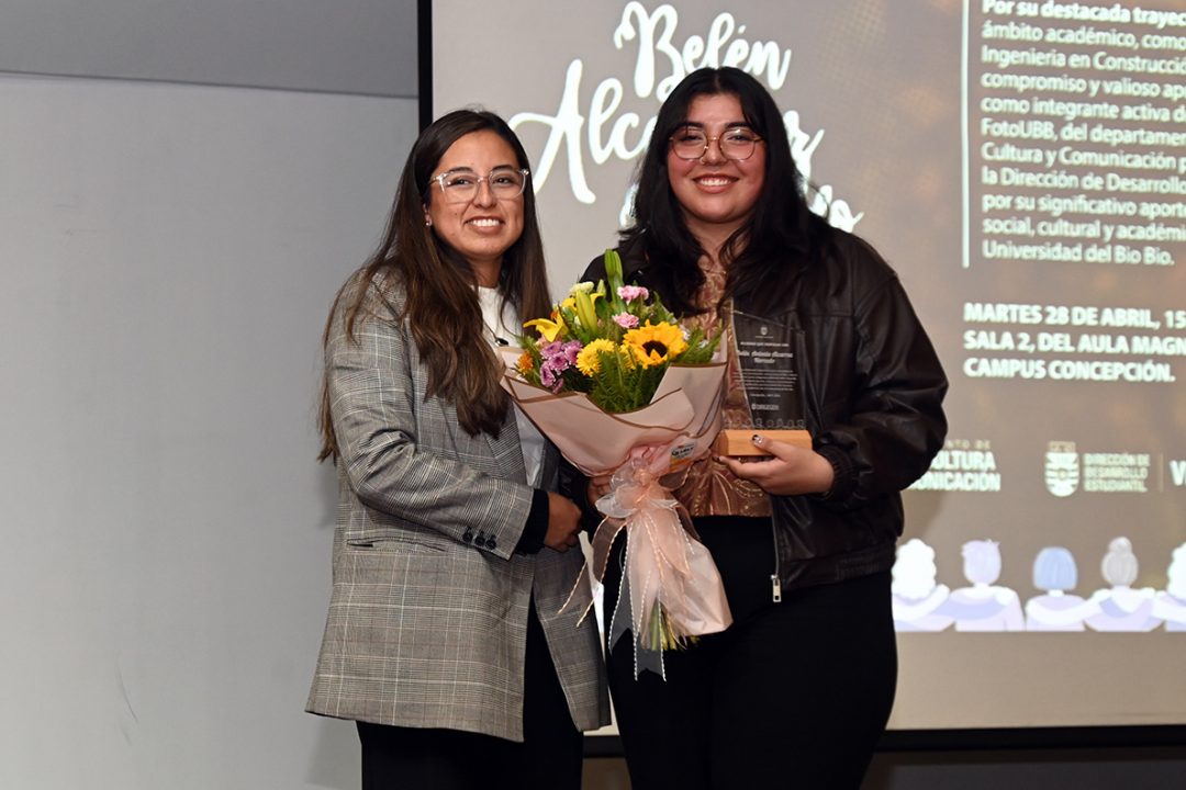 Estudiante de Ingeniería en Construcción fue distinguida por la DIRGEGEN como “Mujeres que inspiran”