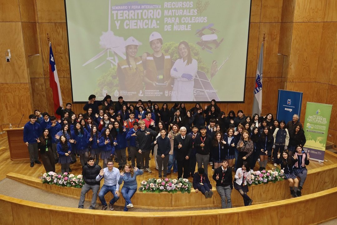 Ingeniería en Recursos Naturales realizó jornada de divulgación científica para colegios de Ñuble