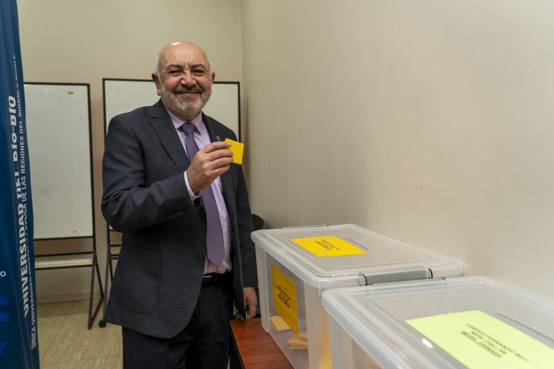 Dr. Benito Umaña Hermosilla ganó la segunda vuelta de elección de Rector para el período 2026-2030
