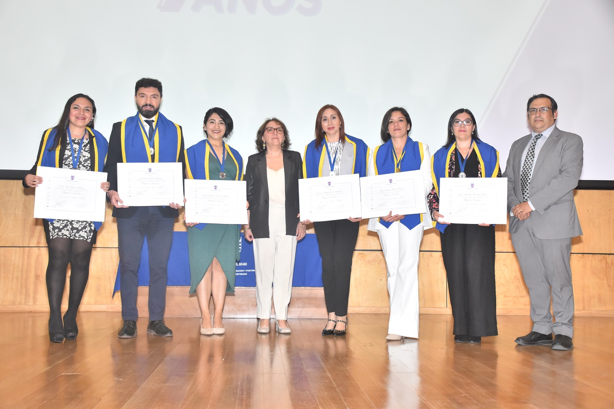 Ceremonia de Postgrado UBB en Chillán reconoció a 47 nuevos graduados ...