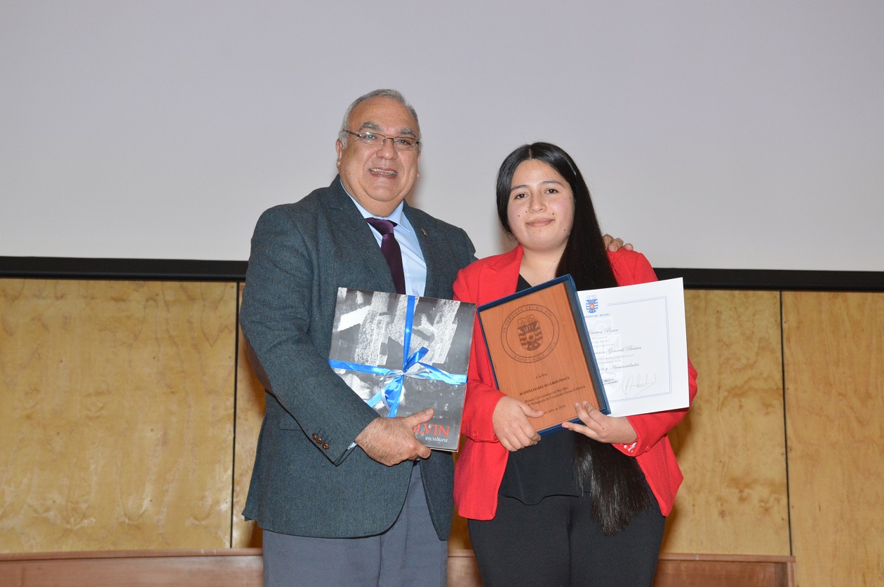 Pedagogía en Educación General Básica tituló a nuevas profesoras y ...