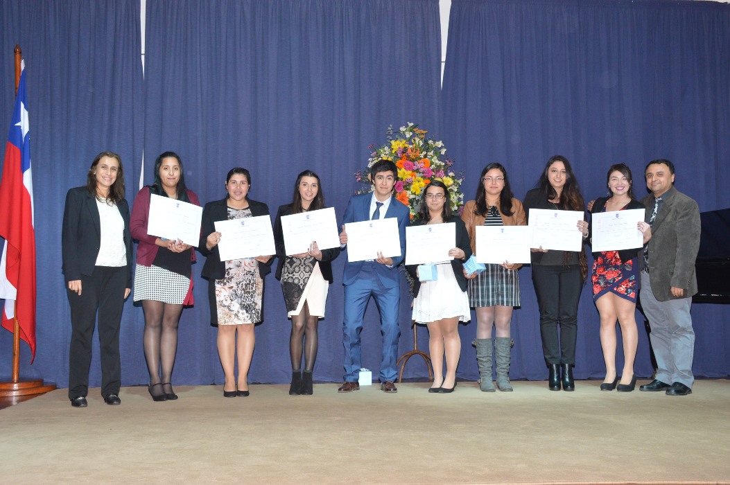 Pedagogía en Ciencias Naturales UBB entregó diplomas de título a 35 ...