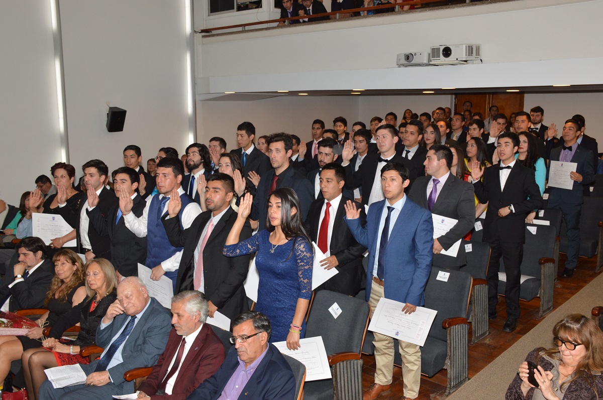 Escuela de Pedagogía en Educación Física UBB entregó diplomas de título ...